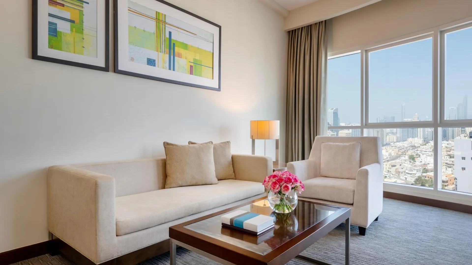 Grand Millennium Al Wahda Abu Dhabi Otel