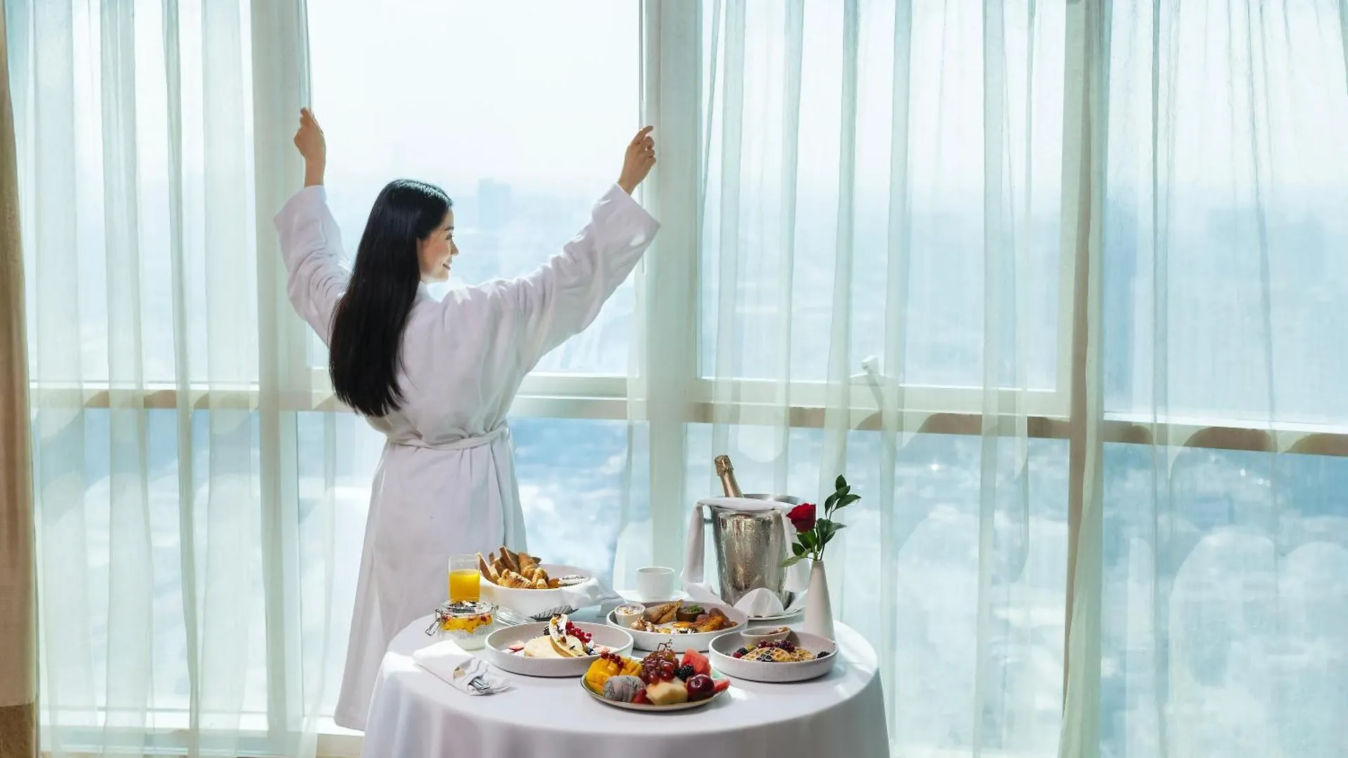 Grand Millennium Al Wahda Hotel And Executive Apartments Abu Dhabi