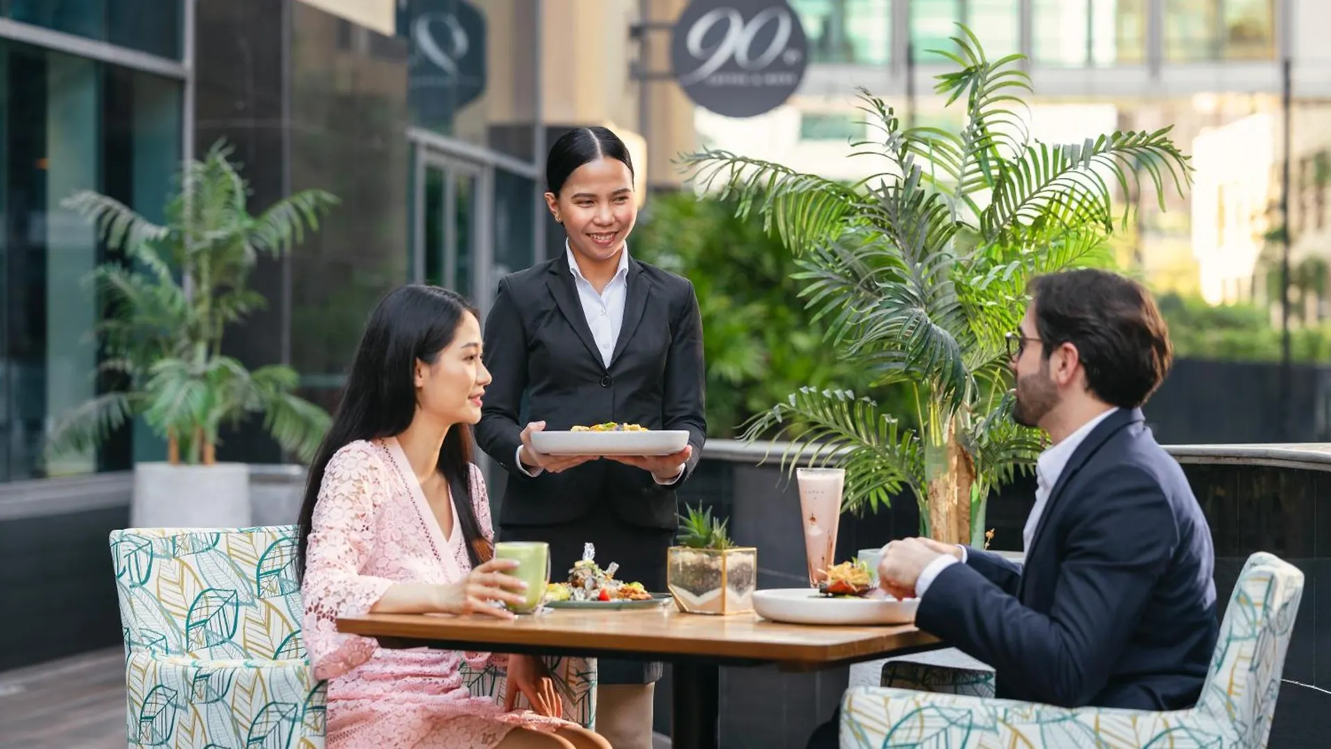 Grand Millennium Al Wahda Hotel And Executive Apartments Abu Dhabi